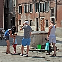 Momenti veneziani 3 - Rinfrescarsi